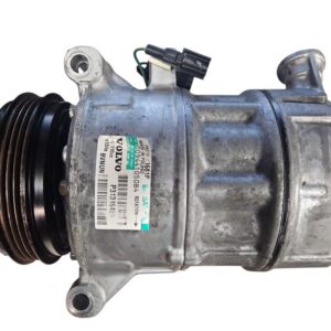 Volvo XC60 / 2.0 TDI 120kW / D5204T2 / Kompresor klimatizace / 31315453